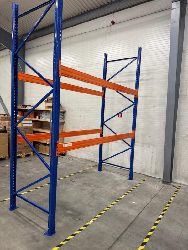 Lietoti noliktavu palešu plaukti